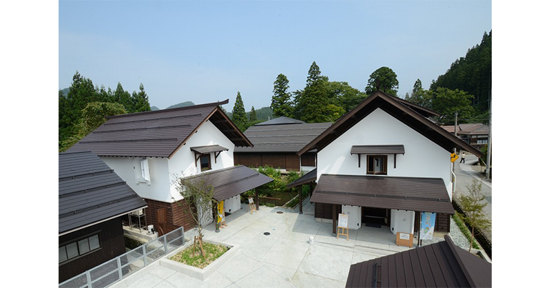 山形県金山町　街角交流施設　「マルコの蔵」様